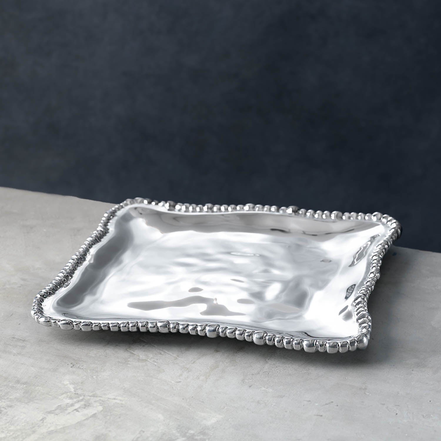 Beatriz Ball, Organic Pearl Novo Square Platter