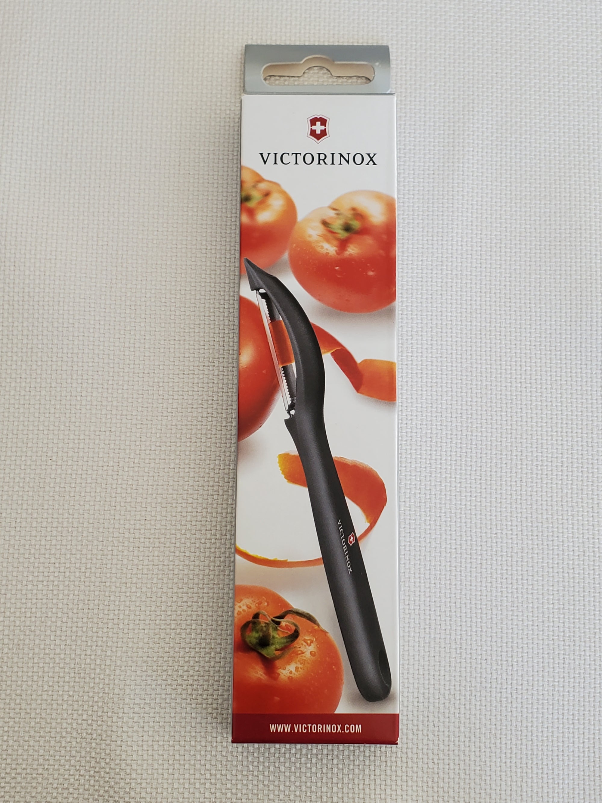 Victorinox Peeler, Serrated, Black